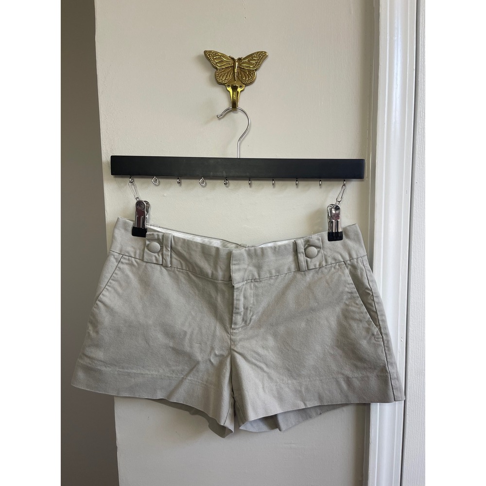 Banana Republic Womens Khaki Chino Shorts Tan Size 2 Low Rise Preppy Casual